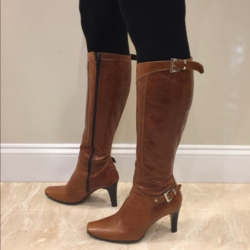 Stylish Italian Leather Boots with Wood Heel